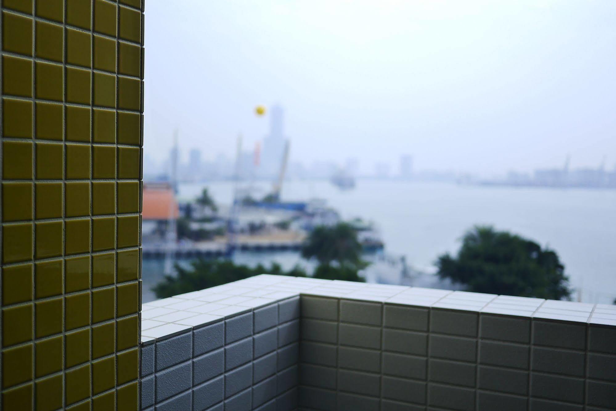 Watermark Hotel - Sizihwan Kaohsiung Exterior photo