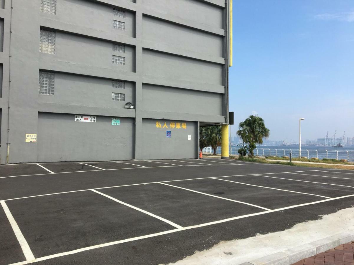 Watermark Hotel - Sizihwan Kaohsiung Exterior photo
